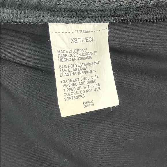 Under Armor jacket - Picture 5 of 6